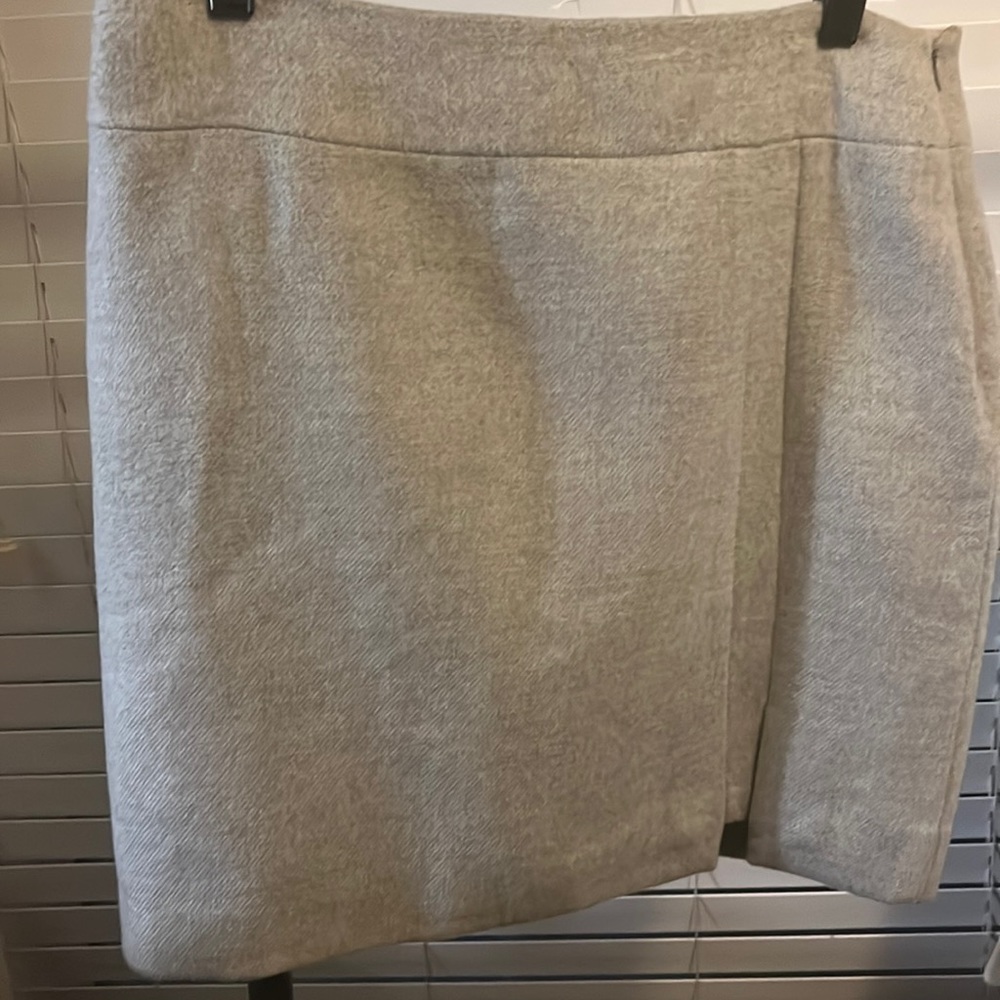 White House Black Market Skirt